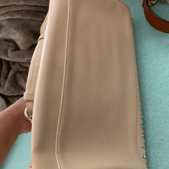 Express original - Picture 2 of 3